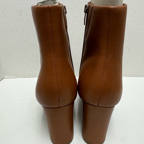 Marc Fisher Women's Brown Heeled Leather Ankle Boots Shoes Size 8 1/2 - Picture 13 of 16